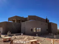Beautiful Custom Tuscan 3,000 Sq/ft Home W/Pool