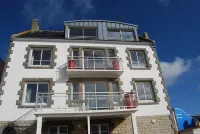 Apartment in a house by the water