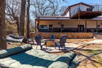 Luxury Lakehouse Private Group Getaway For The Whole Family