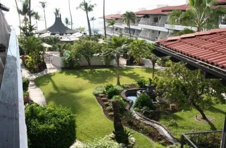 Ocean View Casa De Emdeko Отели рядом с достопримечательностью «Moonshot Play Space, LLC»