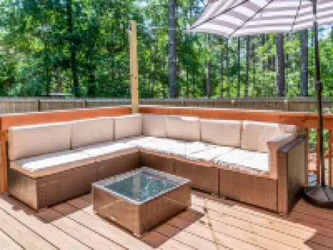 Golf Getaway! Poker Room - Indoor Golf Simulator - Pet-friendly Hotels in Pinehurst