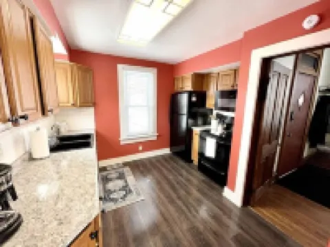 Cozy 3-bedroom home near downtown Fort Wayne | Pet Friendly!