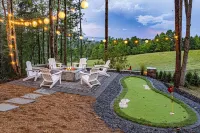 Boho-Chic Retreat near Asheville. Outdoor Fun, Hot Tub, Sauna, Firepit. Hotels near Lake Powhatan Recreation Area & Campground