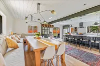 Modern Luxury in the Catskills! New 7 Bedroom Home