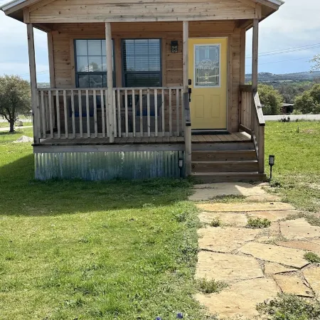 SilverDollar Winery Yellow Rose