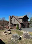 Blowing rock/mins to main st /pets/App Ski 3 miles