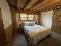 ^^PeakViewCabin, Amazing Views w/ Hot Tub 5 min from town-Peaceful and QUIET