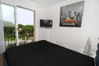 villa terrace pool sauna spa Hotels in Calvi