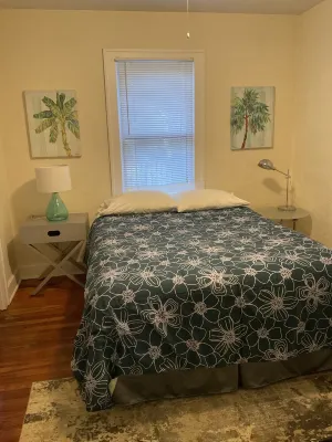 Palmetto Cottage-1930’s Florida Cottage