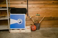 Experience Lake Cumberland at Burnside Bungalow: Private Dock, Pool Access!