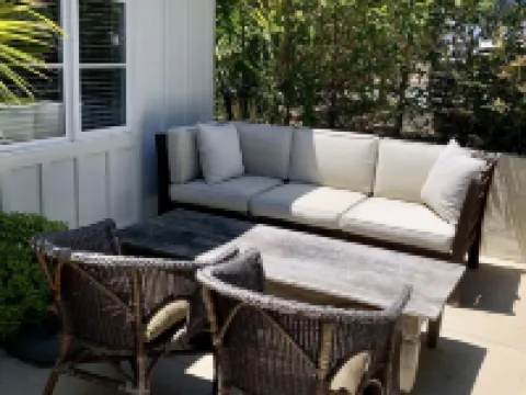 Styled Montecito Cottage in Quiet Neighborhood Hotels in Montecito