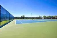 Romantic Pocono Lake Chalet: Firepit, Stream, near Lake, pools & Pet-Friendly