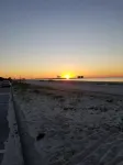 "MINT TO SEA" New Beach Cottage with porch views - 900 ft from the beach! - Country Houses