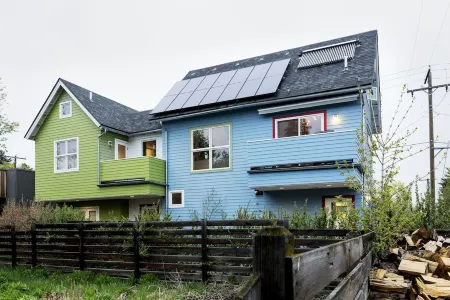 Fantastic Modern "Green" Home In Downtown Bozeman.  RegSTR23-00029 Отели в г. Бозмен