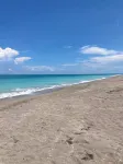 49 Steps to the Beach! Hutchinson Island 2BED/2BATHRenovated