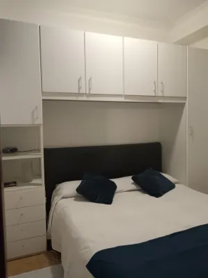 Beautiful two-bedroom apartment in a central location, just a few steps from the sea