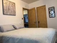 Cozy 2BR Mid Modern home in the Heart of Chisholm MN, homey, vintage stay.