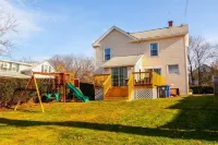 Scenic   River  View Hotels in Enfield