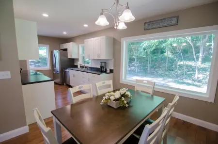 Peaceful, Country Cottage with Open Floor Plan