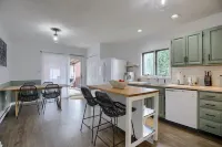 Relaxing Small Town Retreat - Yard and Parking Hotels in Ephrata Township