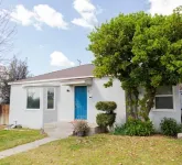 Modern and Relaxing Home