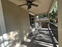 Charming 3-bedroom house in Idyllwild with WiFi and AC