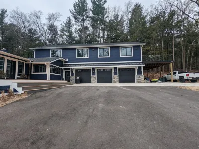 A Little Slice of Glen Lake "Heaven" Hotels in der Nähe von Glen Lake