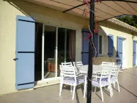 House on the hills of Provence overlooking vineyards ... Hotels in Seguret