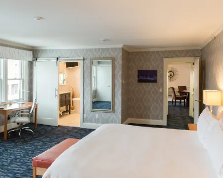 蒙特佩利爾首府廣場酒店，希爾頓啟繽精選 華盛頓縣酒店