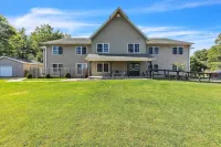 Green Goose Lodge - Studio Apt Sleeps 4 Condo Hotels in Washington Township