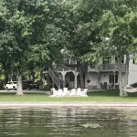 Tippy Cottage on the Lake