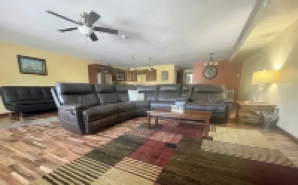 The Boatyard Loft and Suites Unit B