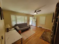 Relaxed, pet-friendly home walkable to Clemson campus, stadiums or downtown.