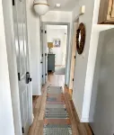 King Bedroom Suite Condo - Walking Distance to Beach!!! Linens/Towels included!! - Gym