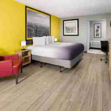 Super 8 by Wyndham Hazleton Rooms