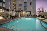 Aloft Phoenix-Airport - Swimmingpools