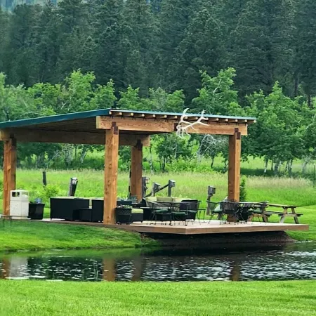 Peaceful, Private, Quiet And Luxurious Cabin On 15 Acres Surrounded by Forest