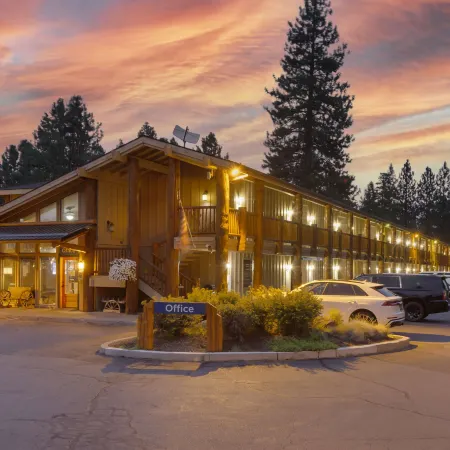 Best Western Ponderosa Lodge