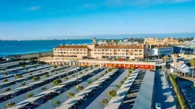 Hotel Bahia Sur Hotels near Playa de la Puntilla