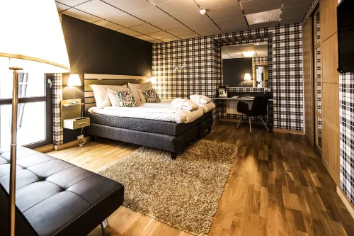 Home Hotel Bristol
