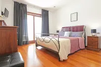Spacious, high quality, terrace, pool, garden, family-friendly, central, WiFi - 民泊