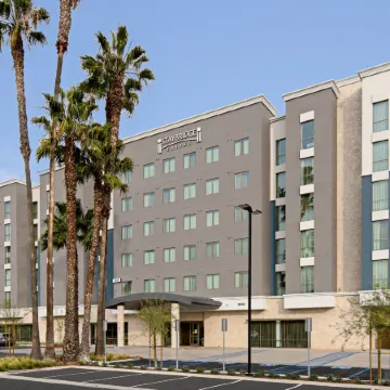 Staybridge Suites LONG BEACH AIRPORT by IHG