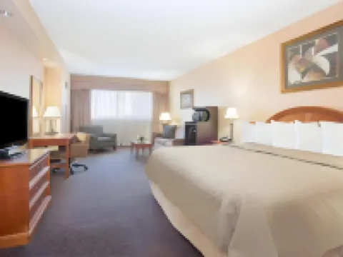 Hotel Topeka at City Center Hoteles en Topeka