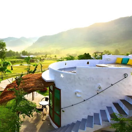 Royal Good View Resort & Farm