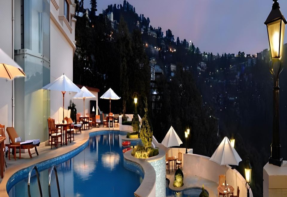Radisson Hotel - ShimlaOver view