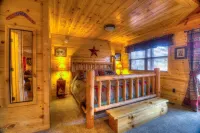 Aussie hospitality with Tennessee charm. Hotels near Cherokee Trading Post