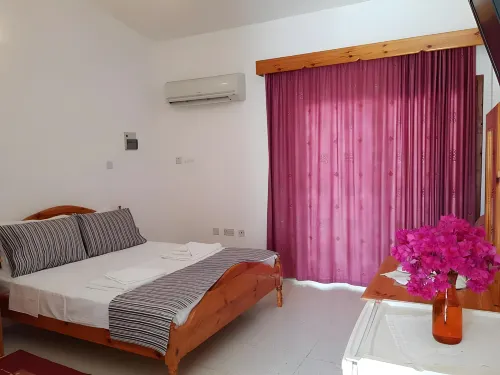 Paradise Hotel a Kyrenia