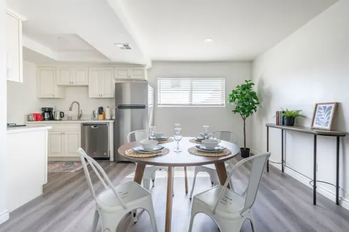 Enjoy Alhambra Night Life at 2BR Apt w/ King Bed