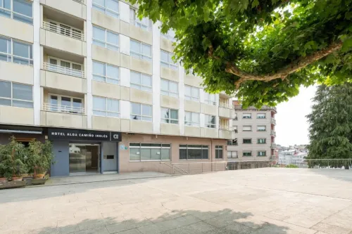 Hotel Restaurante Nogallás Hotels in Ordes