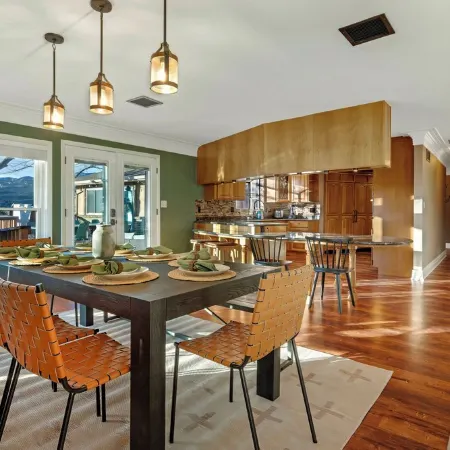 6k sq/ft Mansion! Views, Pool, Hot Tub, Game Room, Theatre, Epic Experience!
